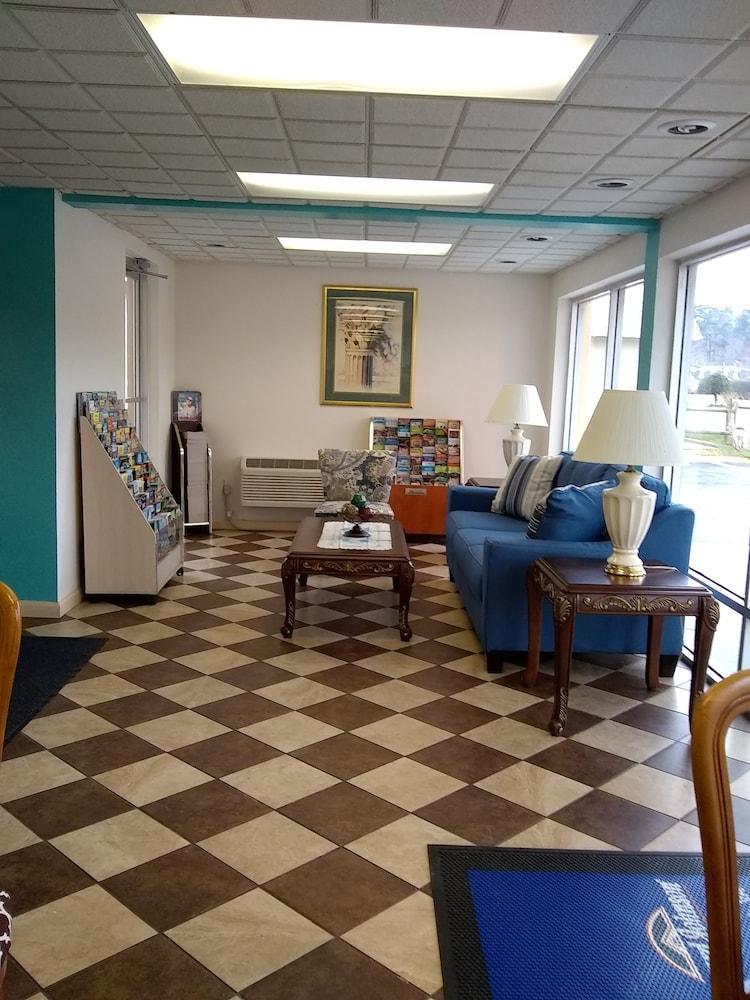 Howard Johnson By Wyndham Virginia Beach Exteriér fotografie
