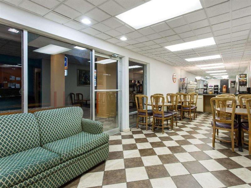 Howard Johnson By Wyndham Virginia Beach Exteriér fotografie