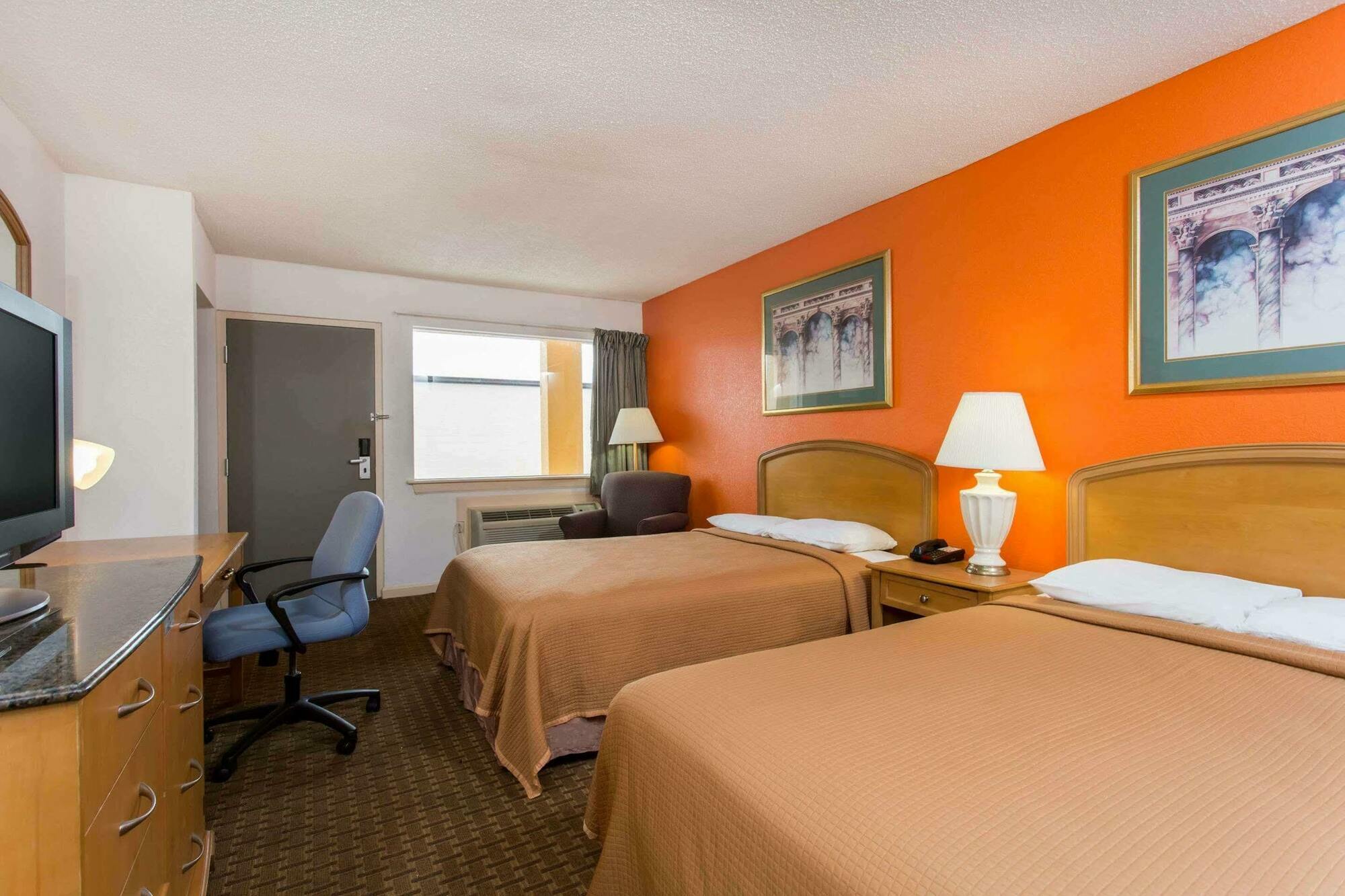 Howard Johnson By Wyndham Virginia Beach Exteriér fotografie